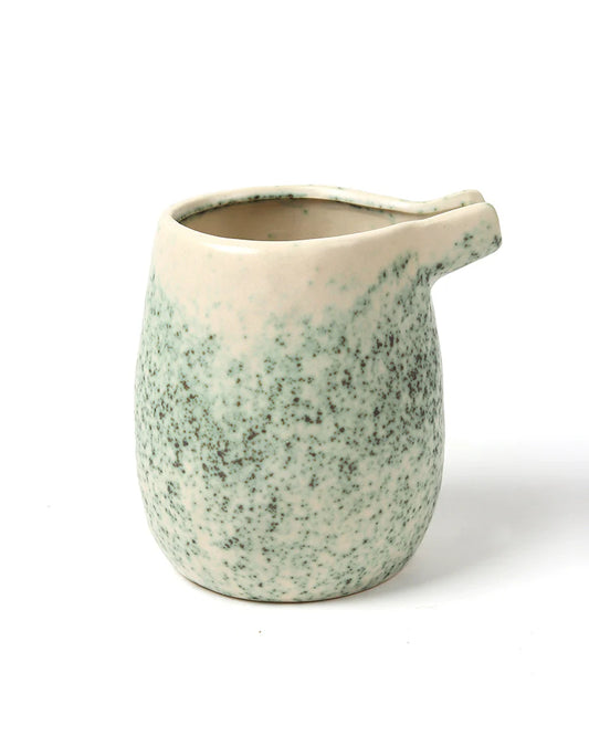 Minimalist Green Ceramic Vase for Aesthetic Home Interiors