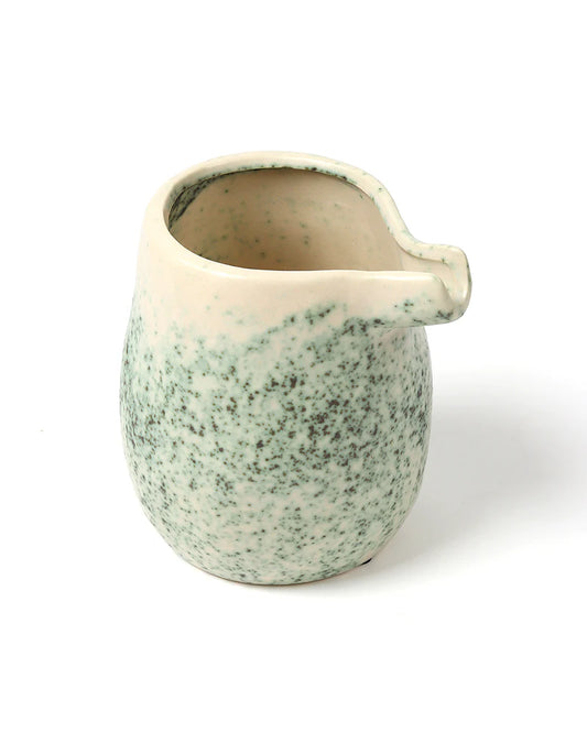 Minimalist Green Ceramic Vase for Aesthetic Home Interiors