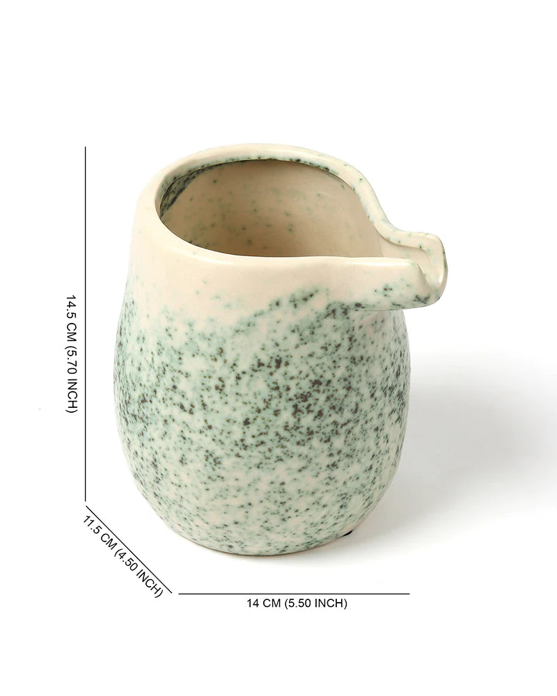 Minimalist Green Ceramic Vase for Aesthetic Home Interiors