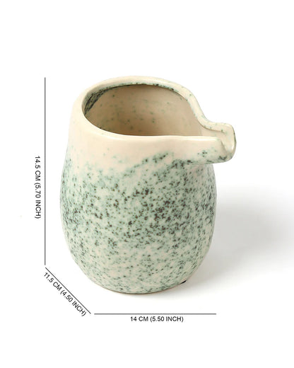 Minimalist Green Ceramic Vase for Aesthetic Home Interiors