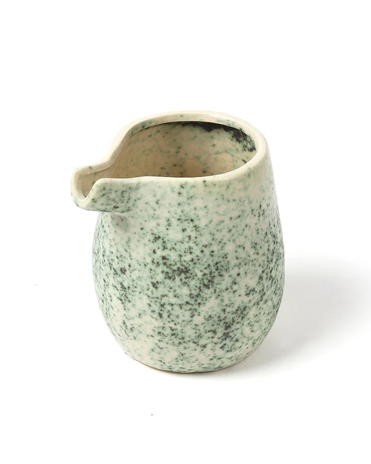 Minimalist Green Ceramic Vase for Aesthetic Home Interiors