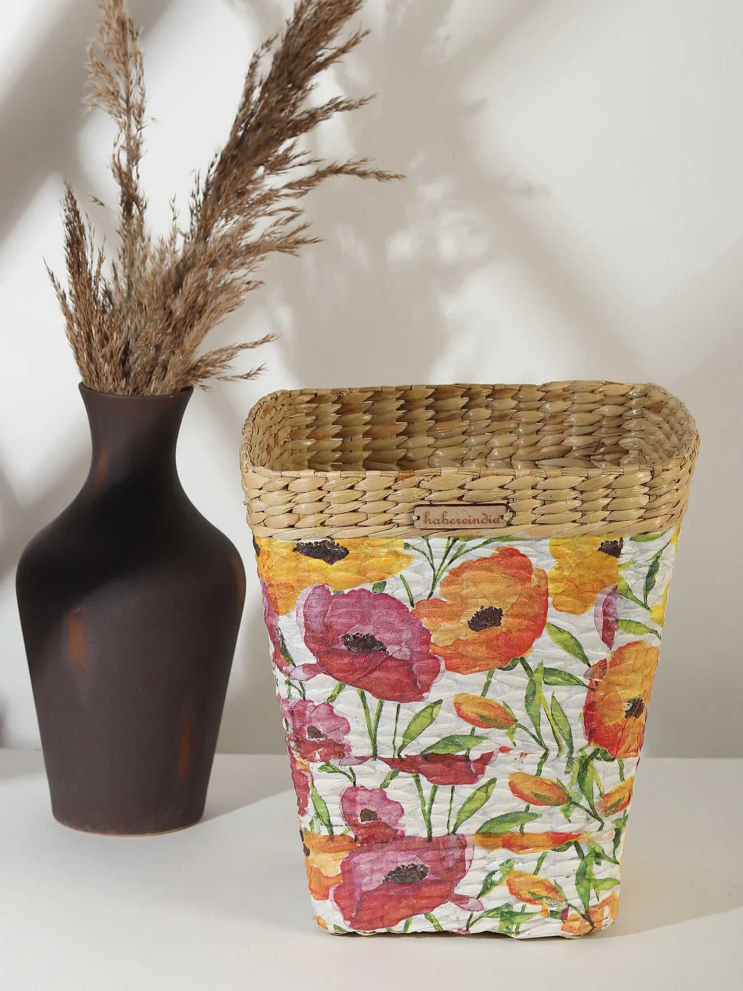 Natural Seagrass Waste Bin for Living Room, Bedroom, and Workspace Decor