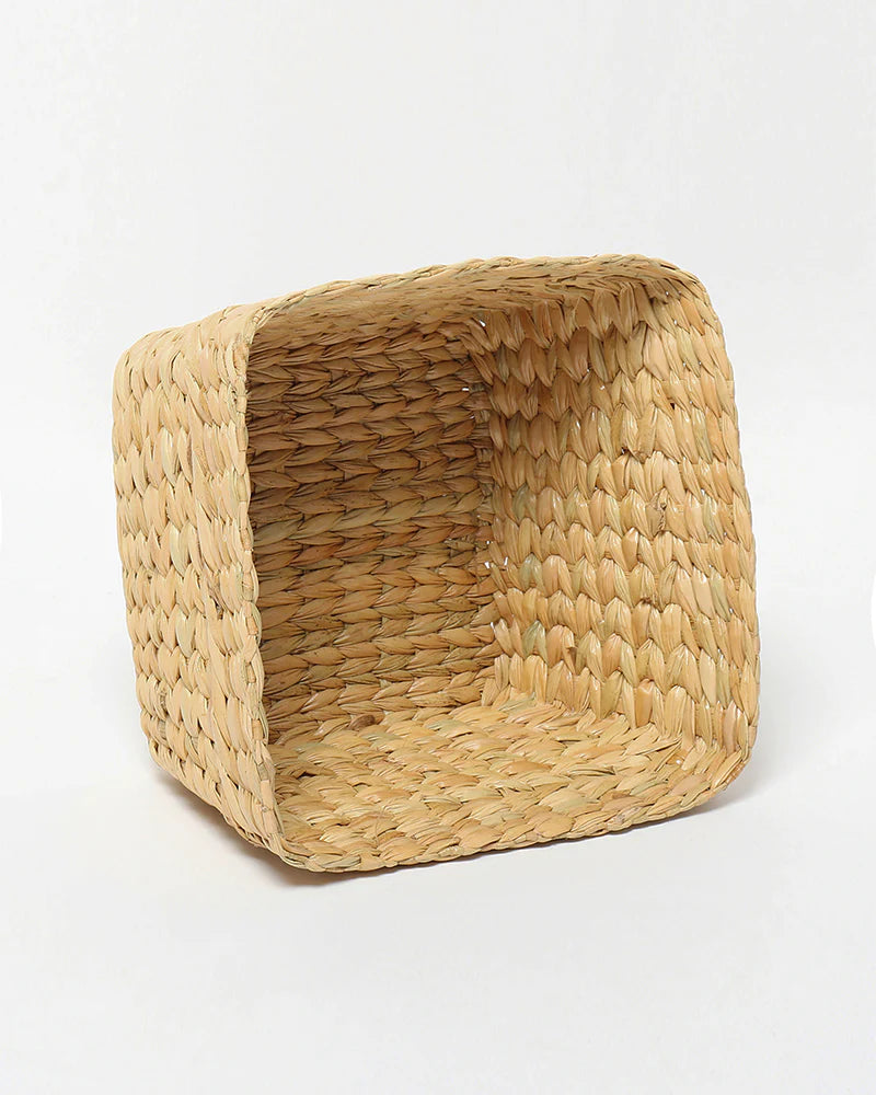 Handwoven Seagrass Dustbin for Stylish and Eco-Friendly Home Organization - Small
