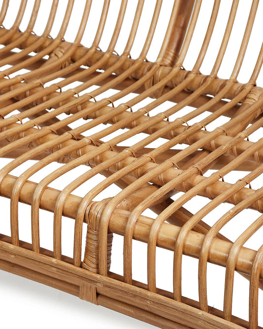 Comfortable Sofas for Living Room and Lounge Spaces