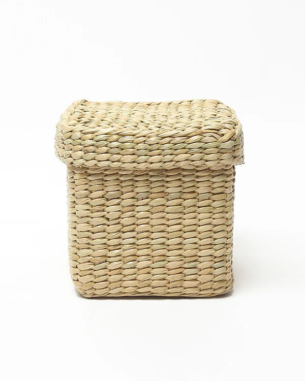 Stylish Seagrass Storage Box for Closet & Small Accessories