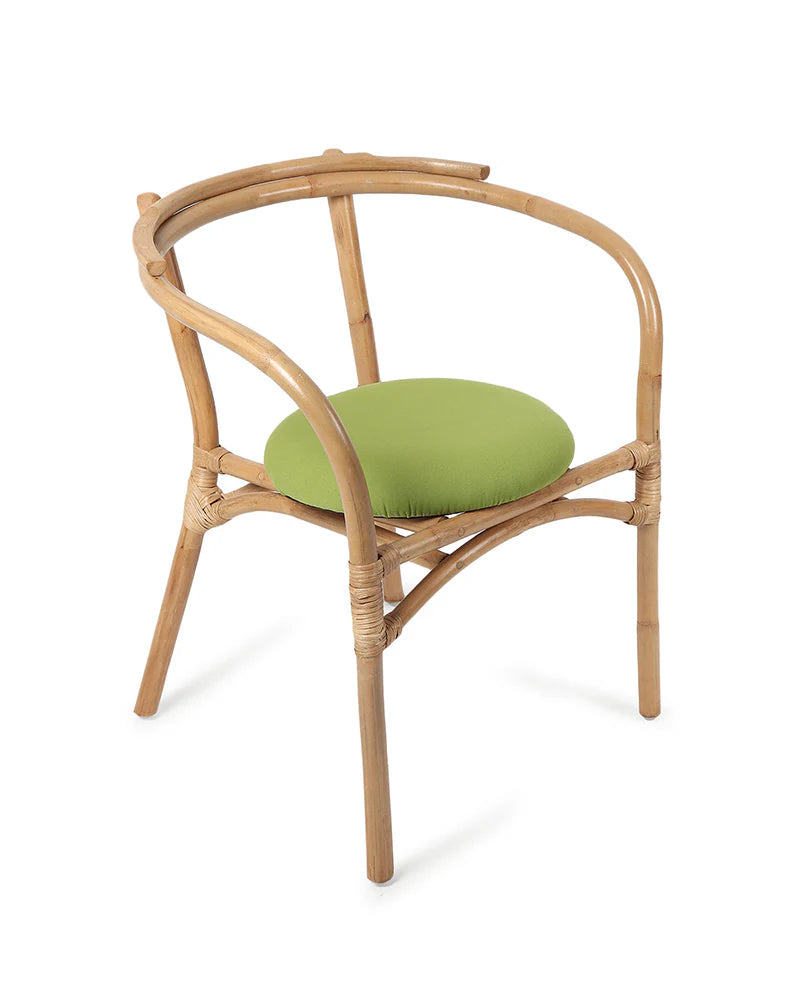 Natural Bamboo Lounge Chairs for Garden and Balcony Comfort