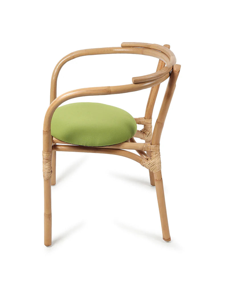 Natural Bamboo Lounge Chairs for Garden and Balcony Comfort