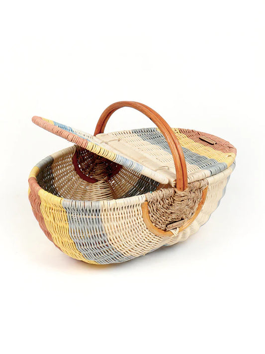 Handwoven Wicker Picnic Basket for Outdoor Dining, Beach & Park Use