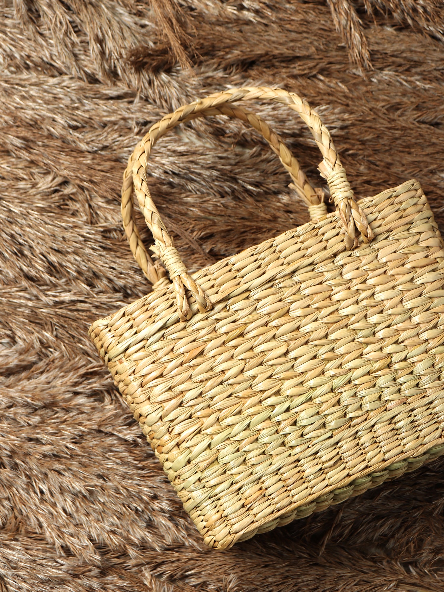 Tiffin basket