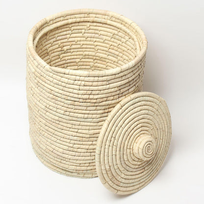 Panier à linge rond en herbe sèche naturelle avec couvercle
